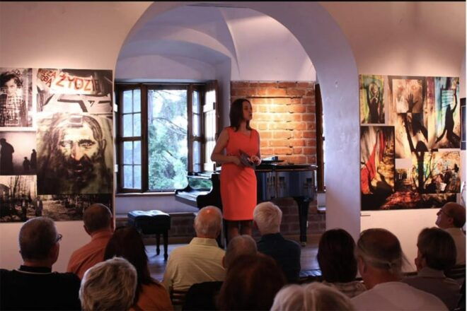 Warsaw: Chopin Concert - Reaching the Venue