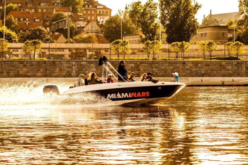 Warsaw: Cruise the Vistula w/ 80s Music, Retro Vibes & Views - The Experience: A Retro Ride on Warsaw’s Vistula