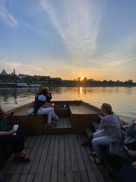 Warsaw: Evening Vistula Cruise with Welcome Drink - An In-Depth Look at What You Can Expect