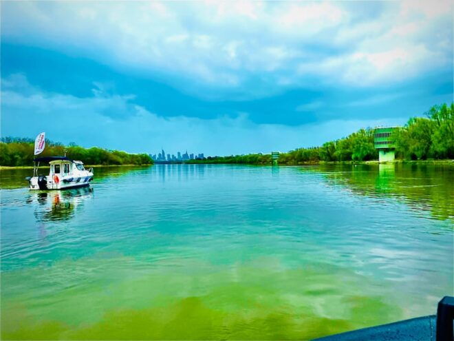 Warsaw: Exciting 90 Min Speedboat Tour on the Wild River - Customer Reviews and Ratings