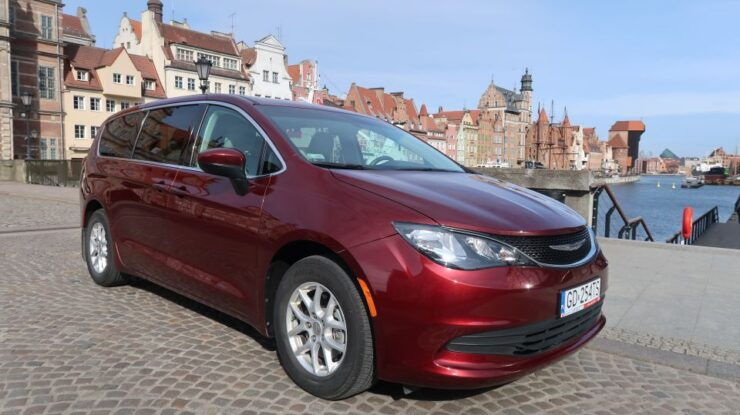 Warsaw/Gdansk: Deluxe Private Transfer Service - Transfer Service Details