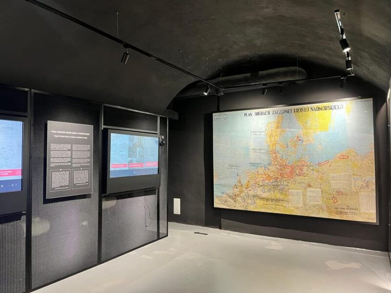 Warsaw: Guided tour of the Cold War Museum - Final Thoughts: Is It Worth It?