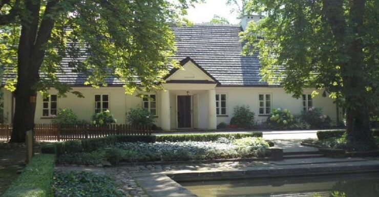 Warsaw: Half-Day Private Chopin Tour to Zelazowa Wola - Tour Inclusions