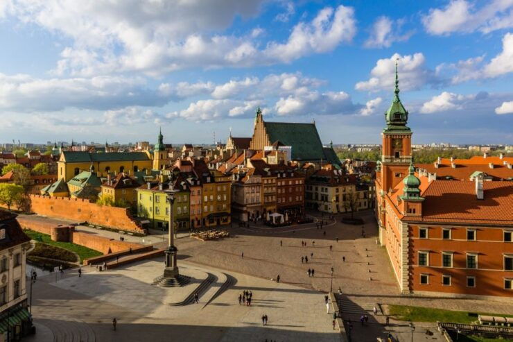 Warsaw: Highlights Guided Retro Bus Tour - Experience Highlights