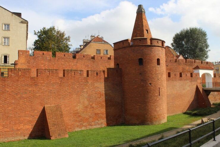 Warsaw: Highlights of Old & New Town Private Guided Tour - Historic Warsaw Exploration