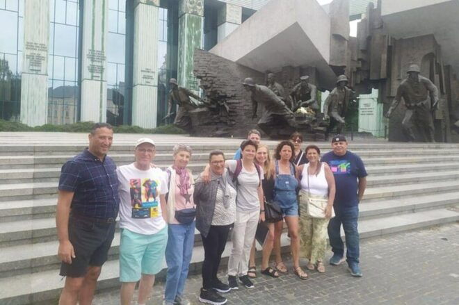 Warsaw Historic Heart Walking Tour - Must-See & Hidden Gems - Visiting Maria Sklodowska-Curies Birthplace