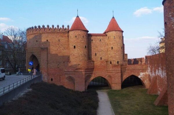 Warsaw Historic Heart Walking Tour - Must-See & Hidden Gems - Frequently Asked Questions