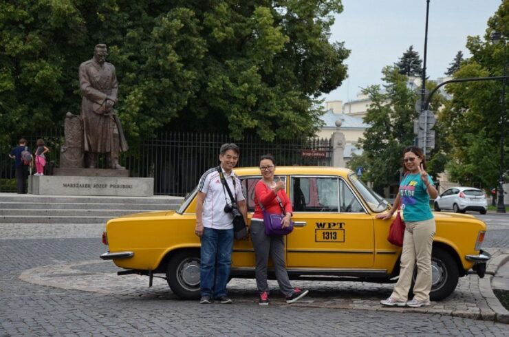 Warsaw: Historic Private Tour in Retro Fiat - Tour Details