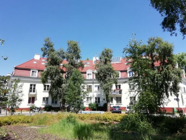 Warsaw: Insider Tour Through Hidden Gems With Hotel Pickup - Understand Solidarity Movement