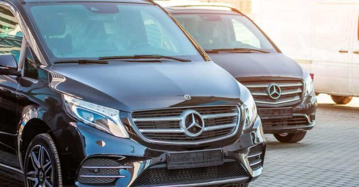 Warsaw: Modlin Airport Private Transfer - Service Overview