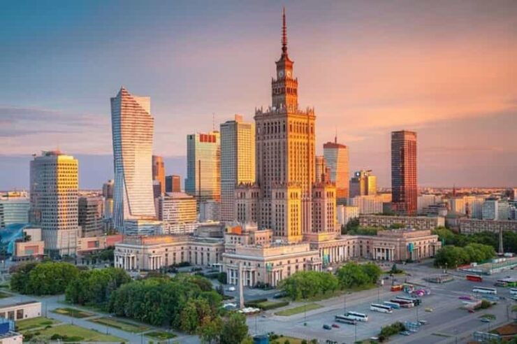 Warsaw : Must-See Walking Tour With A Guide - Key Points