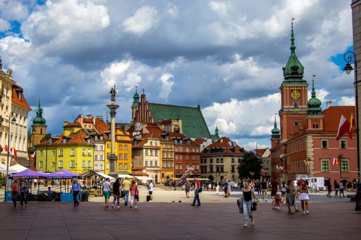 Warsaw: Old Town Highlights Walking Tour in English - Key Attractions