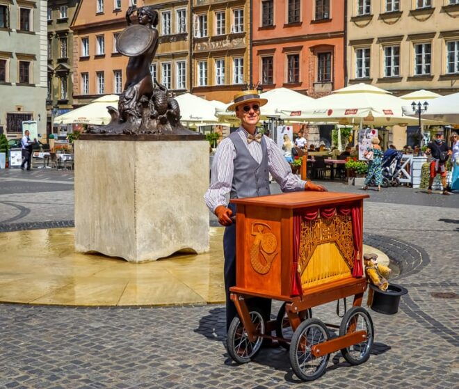 Warsaw Old Town - Tour in Polish - Cultural Experience