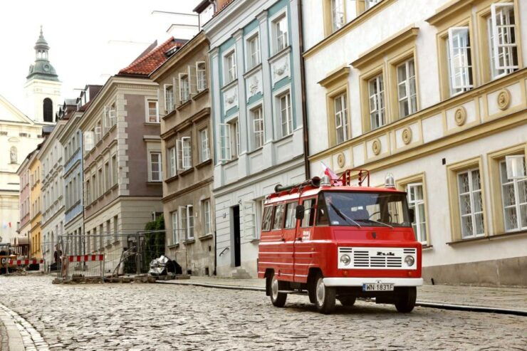 Warsaw: Private 3-Hour Tour by Communist Van - Experience Highlights