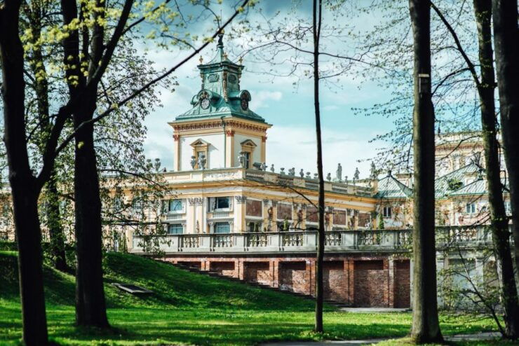 Warsaw: Private Exclusive History Tour With a Local Expert - Experience Highlights