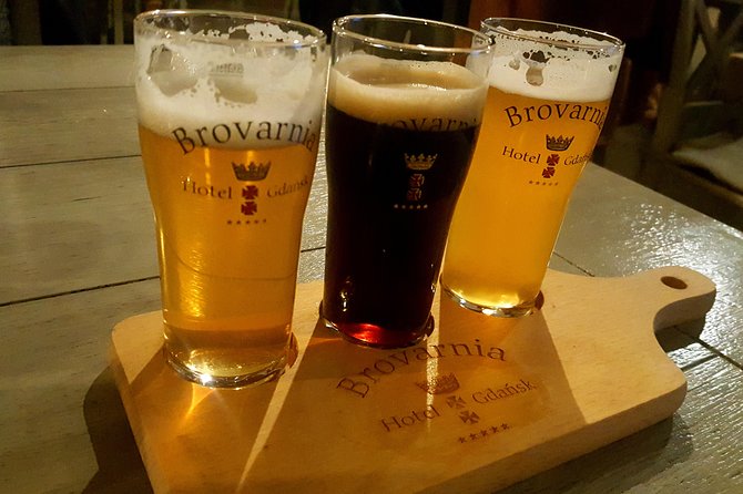 Warsaw Private Polish Beer Tasting Tour With a Beer-Guide - Food and Beverage Offerings