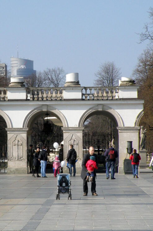 Warsaw Private Tour From Lodz - Transportation and Accessibility