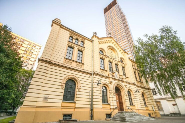 Warsaw: Three-Hour Tour of Daily Life in the Ghetto - Tour Details