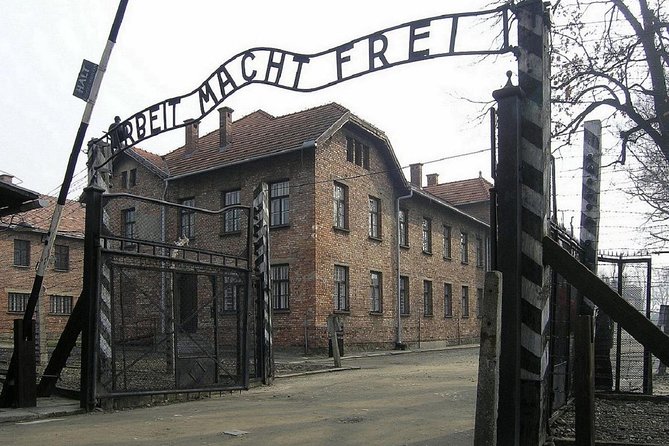 Warsaw to Auschwitz and Krakow Old Town Full-Day Trip by Car - Logistics