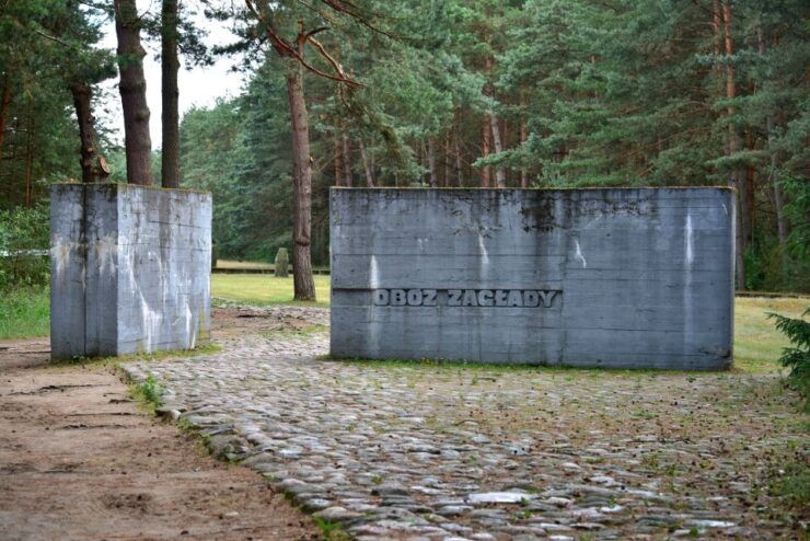 Warsaw to Treblinka Extermination Camp Private Trip by Car - Trip Details