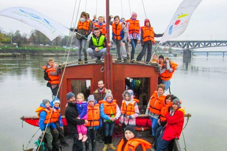 Warsaw: Traditional Galar Cruise on The Vistula River - Itinerary and Highlights