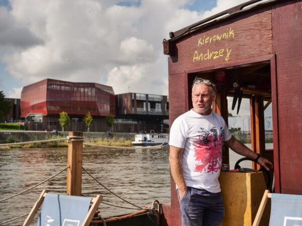 Warsaw: Traditional Galar Cruise on The Vistula River - Contact and Additional Information