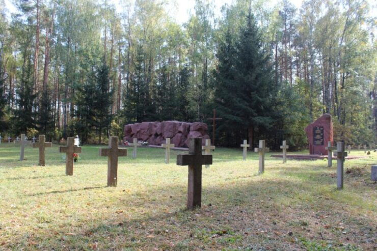 Warsaw: Treblinka Heartbreaking Concentration Camp Tour - Tour Experience