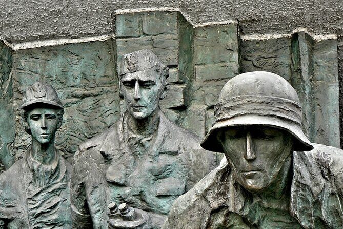 Warsaw Uprising and WWII Old Town Walking Tour with Museum - FAQs