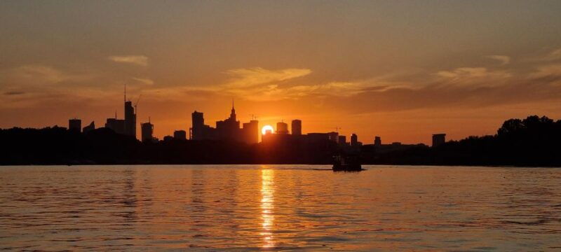 Warsaw: Vistula River Sunset Cruise with Welcome Drink - An In-Depth Look at the Warsaw Vistula River Sunset Cruise