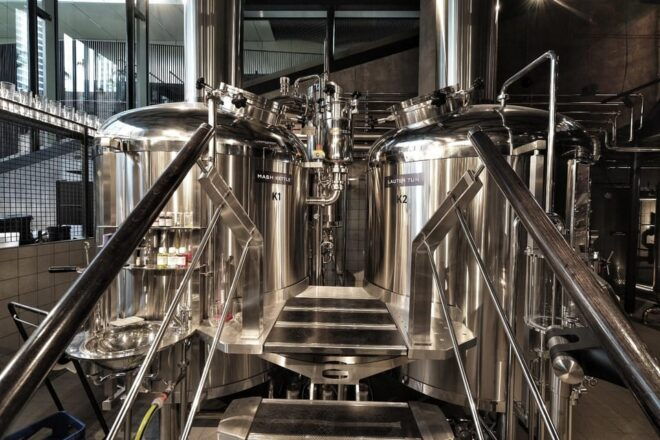 Warsaw: Warsaw Brewery Tour With Tasting & Beer Capping - Craft Beer Tasting