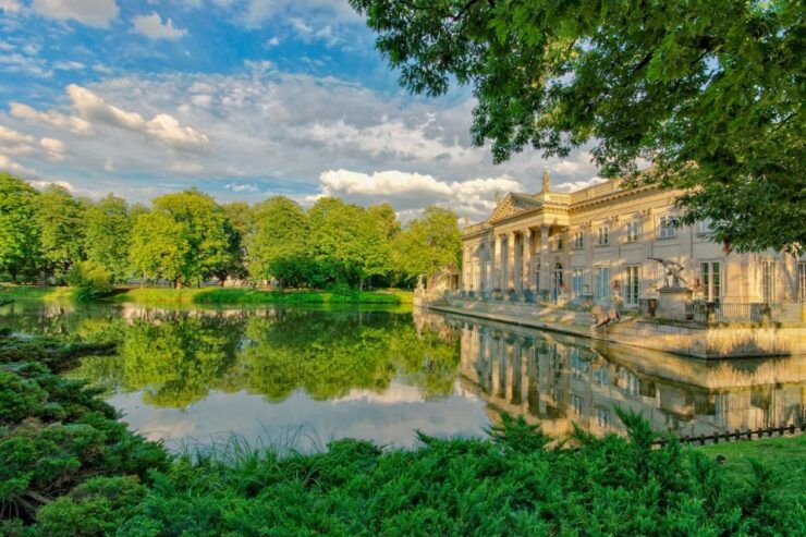 Warsaw: Warsaw Historical Group Tour With Pickup & Drop-Off - Highlights of the Tour