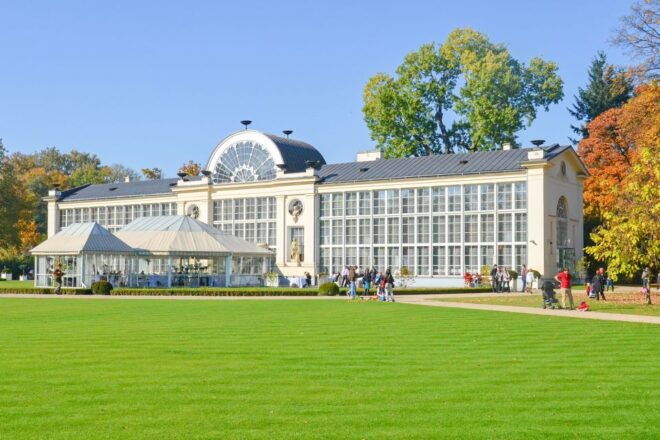 Warsaw: Warsaw Historical Group Tour With Pickup & Drop-Off - Transportation and Activities