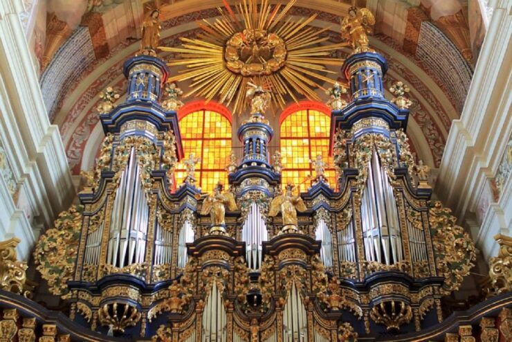 Warsaw Wolf'S Lair With St. Lipka and Mamerki Private Guided - Experience Highlights