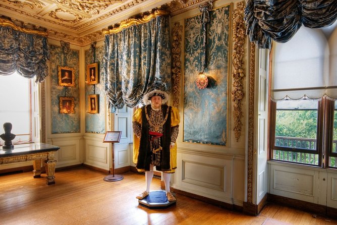 Warwick Castle Including Return Train Tickets From London - Pricing and Terms