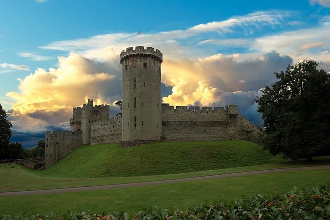 Warwick Castle Independent Full Day Private Tour - Castle Attractions