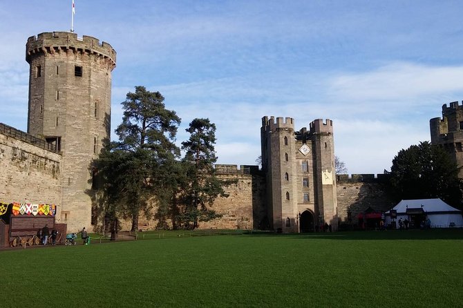 Warwick Castle Independent Full Day Private Tour - Dining Options