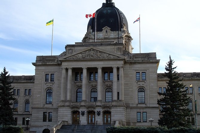 Wascana Lake: a Smartphone Audio Walking Tour - The Sum Up