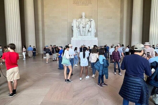 Washington, D.C.: 3-Hour Small Group Memorial Tour - Memorials Explored