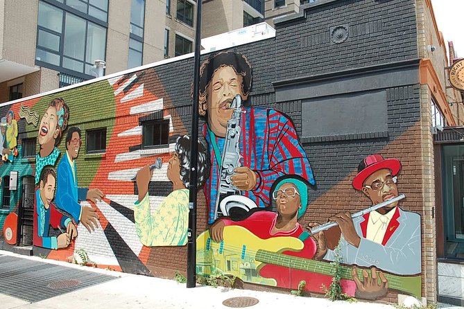 Washington DC African-American Culture and History Tour - Knowledgeable and Engaging Tour Guides