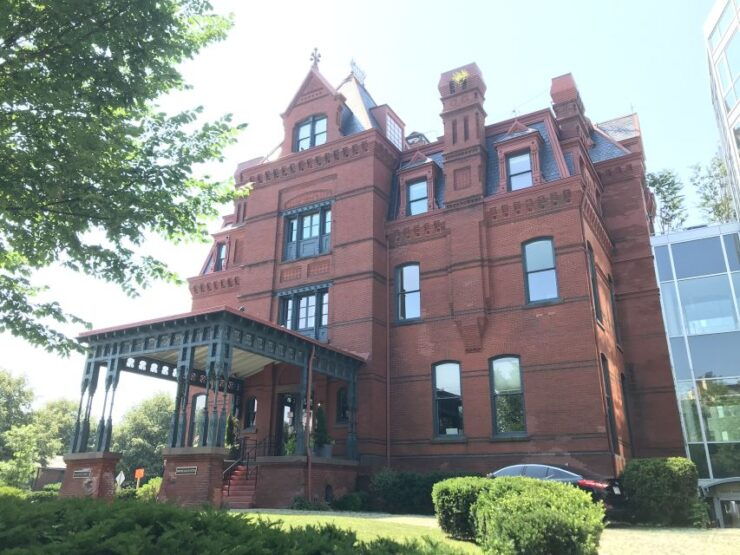 Washington DC: Dupont Circle & Embassy Row Architecture Tour - Tour Experience