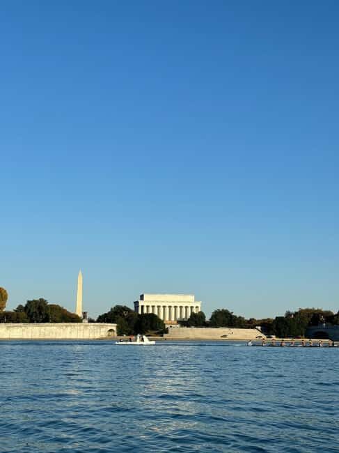 Washington, DC: Guided Kayak Tour of the Monuments - An In-Depth Look at the Kayak Tour Experience