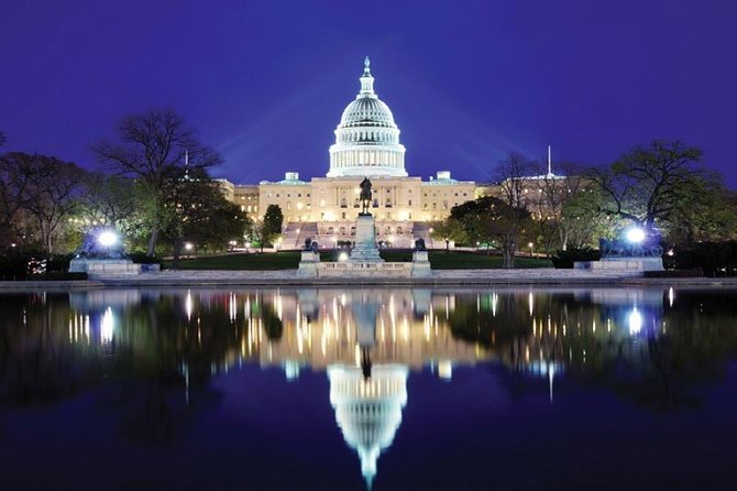 Washington DC Holiday Light Tour of the National Mall & Memorials - Positive Reviews