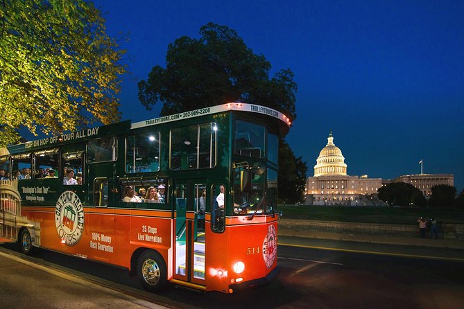 Washington DC Monuments by Moonlight Tour by Trolley - Tour Guides and Tour Experience