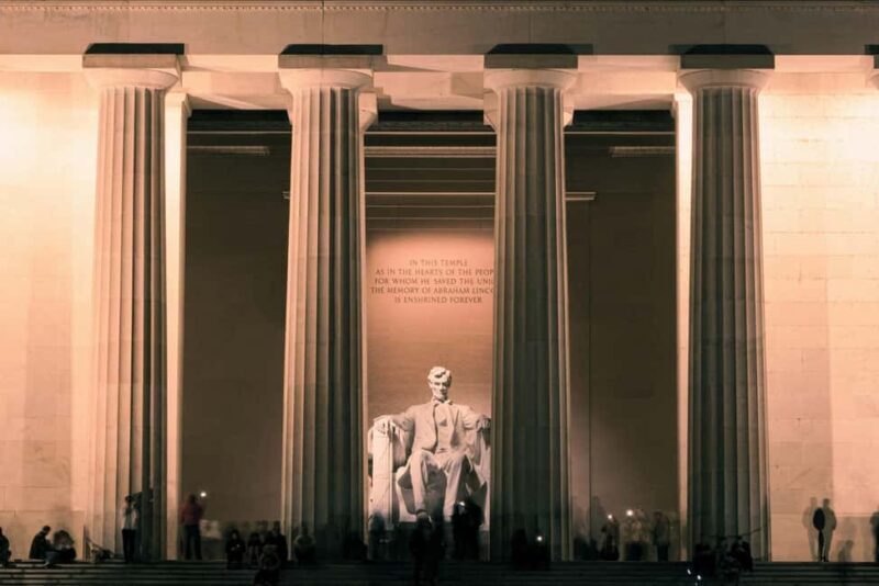Washington DC: Night Tour of the City's Iconic Landmarks - An Introduction to the Night Tour Experience