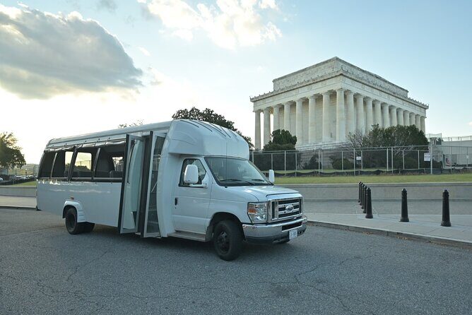Washington DC Open-Air Bus Day or Night-Time Monuments Tour - What Travelers Say