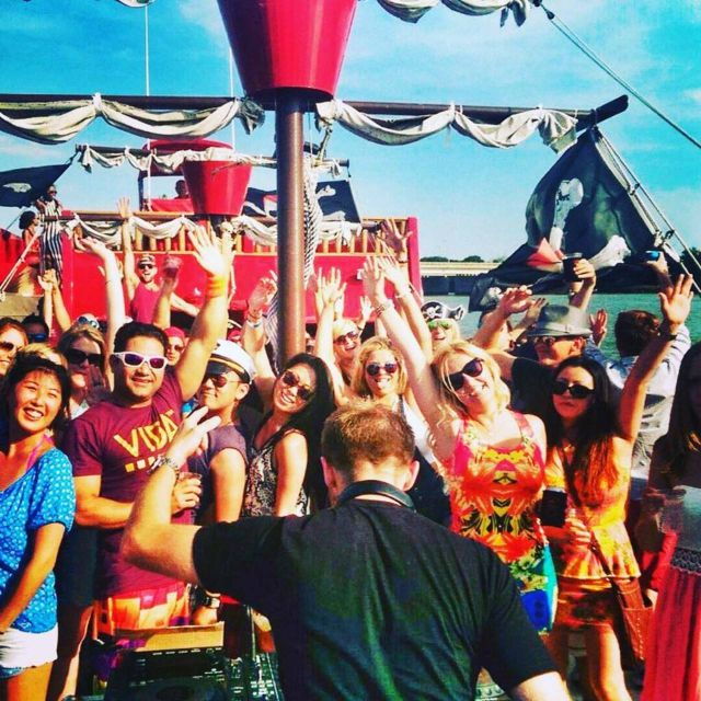 Washington DC: Pirate Ship Cruise With Open Bar - Inclusions on the Cruise
