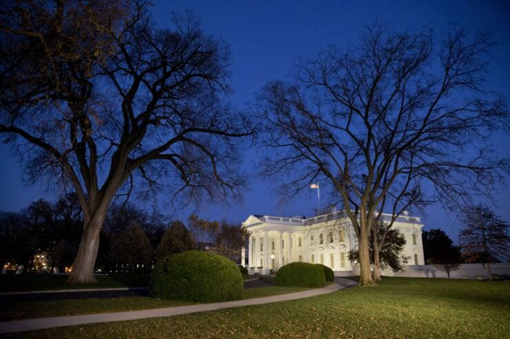 Washington DC: Small-Group 3-Hour Night Tour - Tour Highlights