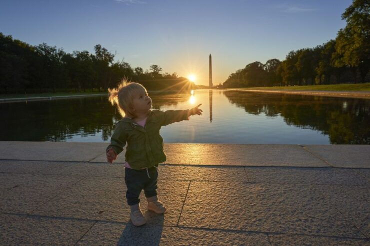 Washington: Family Portrait at Lincoln Memorial - Experience Highlights