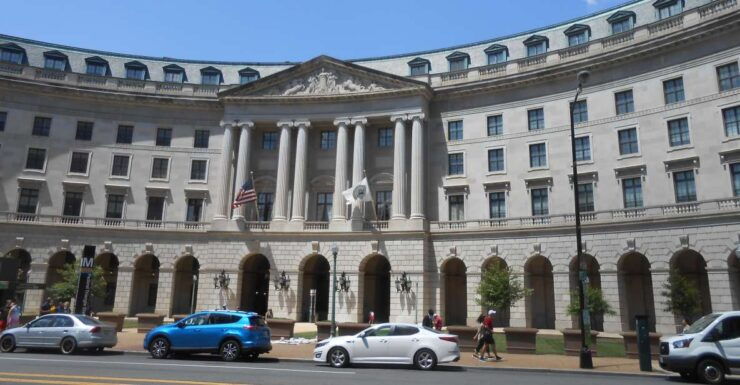 Washington Museums Self-Guided Walking Tour & Scavenger Hunt - Experience Highlights