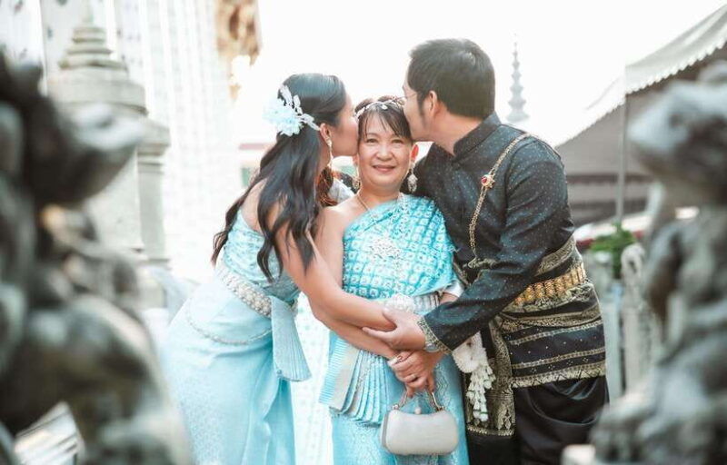Wat Arun Photoshoot in Thai Costume: Bangkok, Thailand - Good To Know